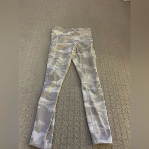 Athleta White camo leggings size XS